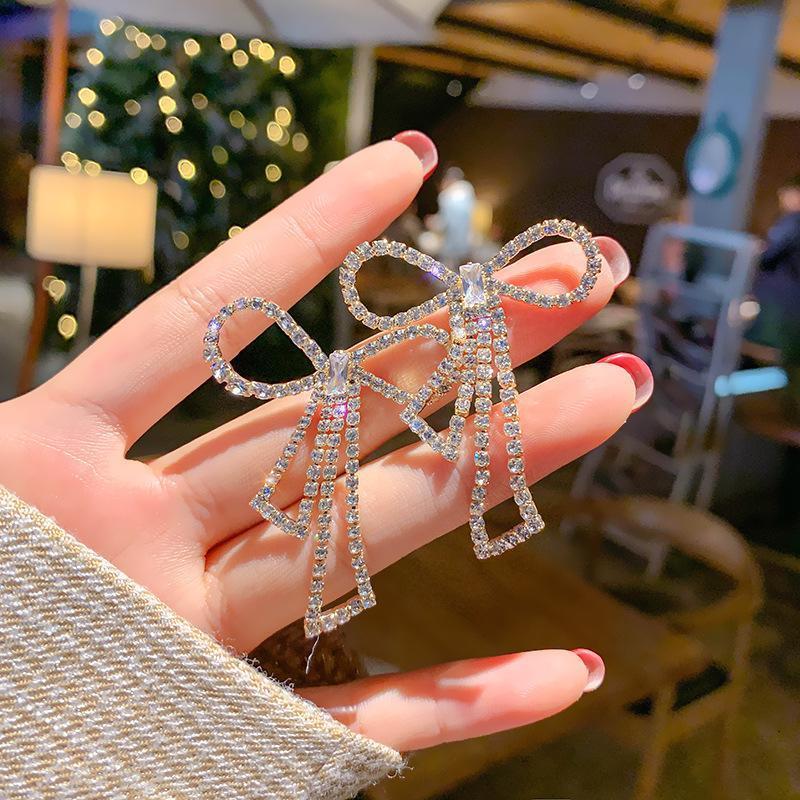 Trendy Bowknot Women Dangle Earrings