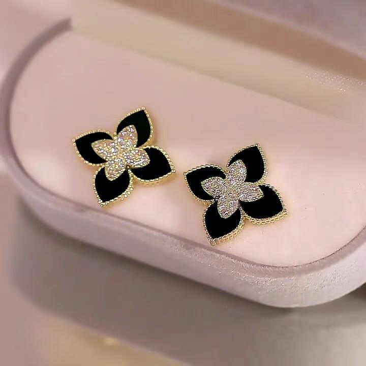 Sparkling Four-leaf Studs With Cubic Zirconia - Image 2