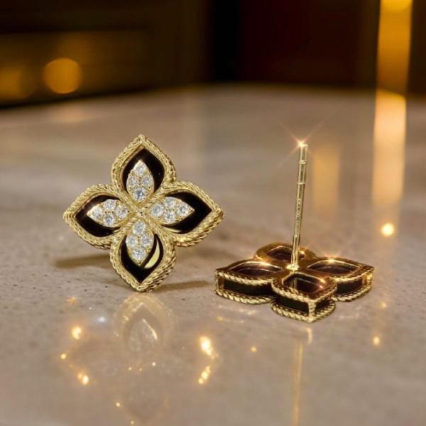 Sparkling Four-leaf Studs With Cubic Zirconia - Image 3
